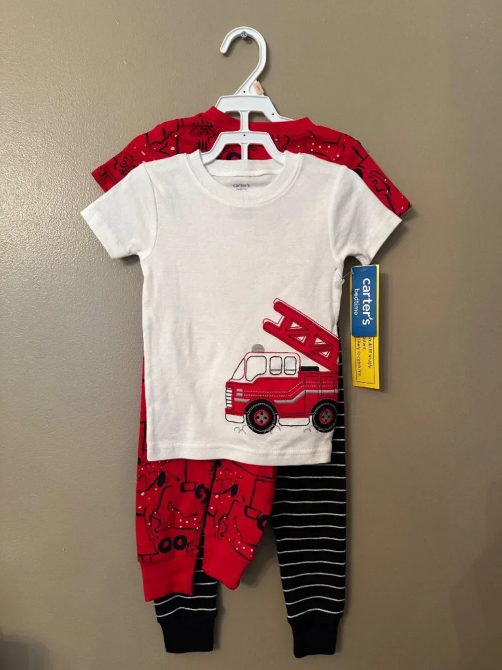 Carters Bedtime 2T Fire Truck 3 Piece Pajama Set Short Sleeve Red Black